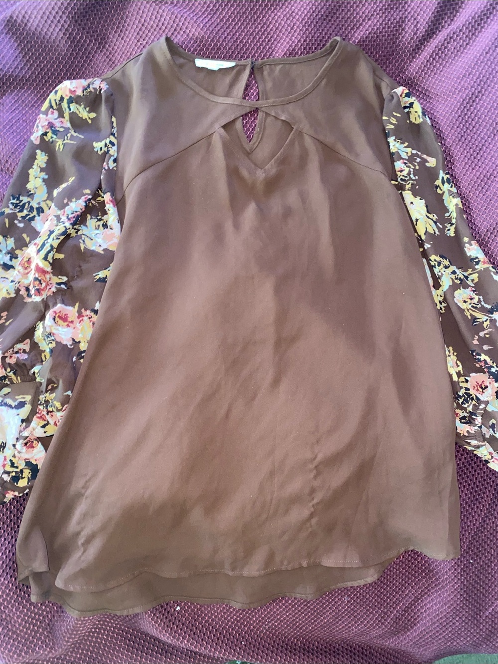 Maurices Floral Cut Out Sleeve Blouse in brown (Style #125670 / #125671)